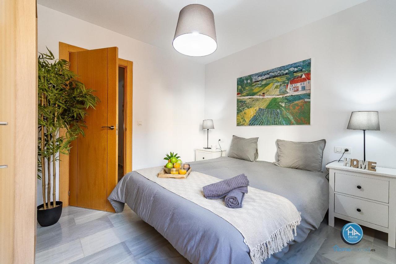 Premium Penthouse With Roof Terrace And Parking In Carlos Haya Malaga Bagian luar foto